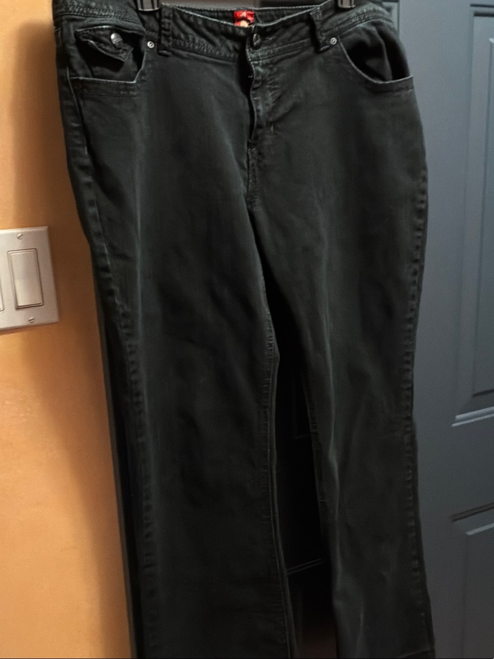 Sasson Jeans Women's Black Straight-Leg Jeans